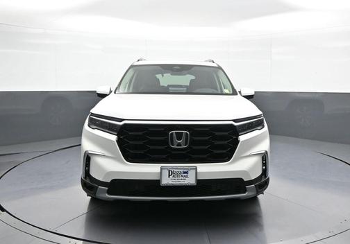 Platinum White Pearl 2025 Honda Pilot Elite