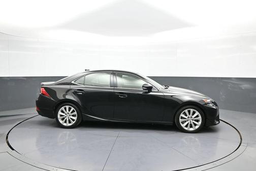 Obsidian 2016 Lexus IS 300 Base