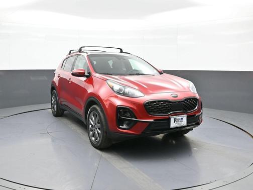 Hyper Red 2022 Kia Sportage S