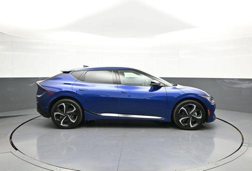 Yacht Blue 2022 Kia EV6 GT-Line
