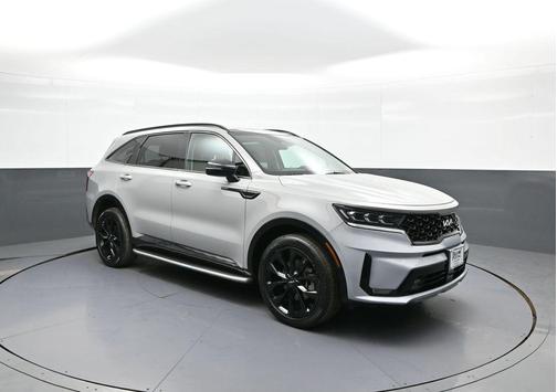 Wolf Gray 2022 Kia Sorento SX