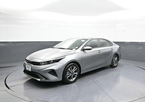 Steel Gray 2022 Kia Forte LXS