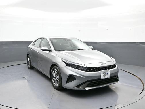 Steel Gray 2022 Kia Forte LXS