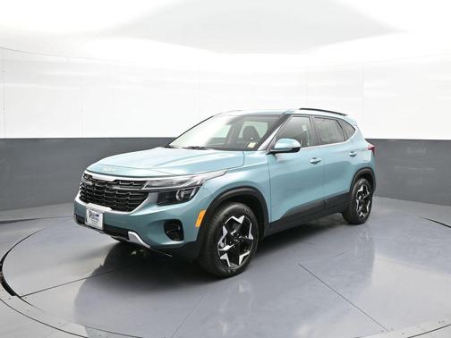 Pluton Blue 2025 Kia Seltos EX