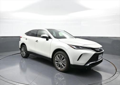 2022 Toyota Venza LE