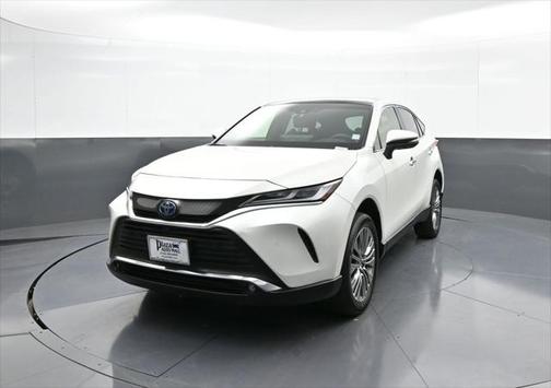 2022 Toyota Venza LE