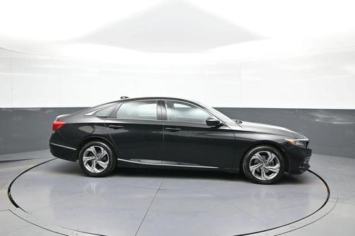 Crystal Black Pearl 2018 Honda Accord EX