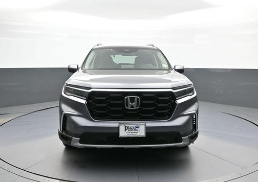 Modern Steel Metallic 2023 Honda Pilot Touring 8-Passenger