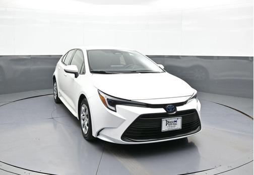 Ice Cap 2024 Toyota Corolla Hybrid LE