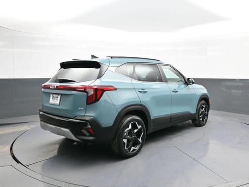2025 Kia Seltos EX