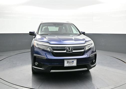 2022 Honda Pilot Touring 8-Passenger