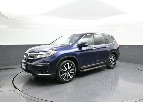 2022 Honda Pilot Touring 8-Passenger