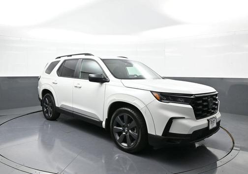2023 Honda Pilot AWD Sport
