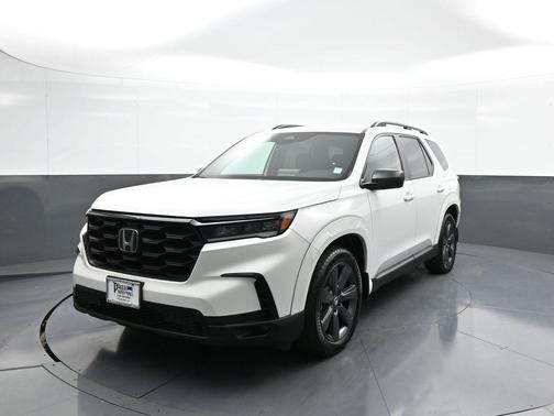 2023 Honda Pilot AWD Sport