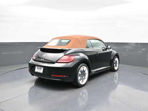 2019 Volkswagen Beetle 2.0T SE