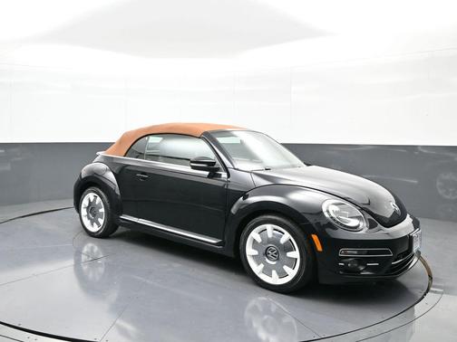 2019 Volkswagen Beetle 2.0T SE