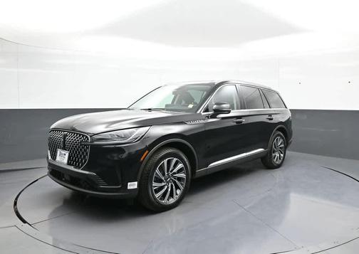 Infinite Black Metallic Clearcoat 2026 Lincoln Aviator Premiere