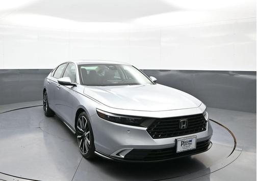Solar Silver Metallic 2025 Honda Accord Hybrid Touring