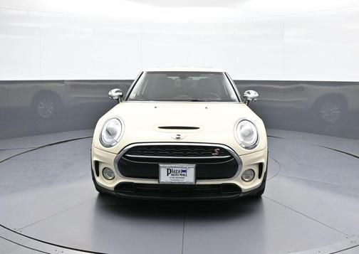 Pepper White 2018 MINI Clubman Cooper S