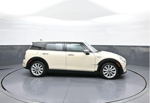 Pepper White 2018 MINI Clubman Cooper S