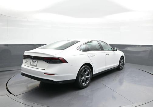 Platinum White Pearl 2023 Honda Accord EX