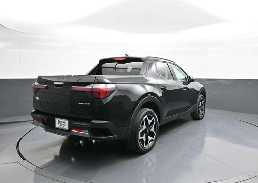 Phantom Black 2023 Hyundai SANTA CRUZ Limited