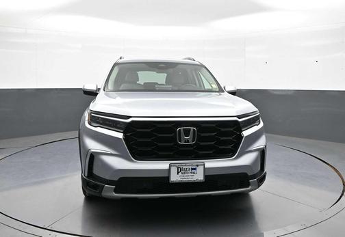 Lunar Silver Metallic 2023 Honda Pilot Touring 8-Passenger