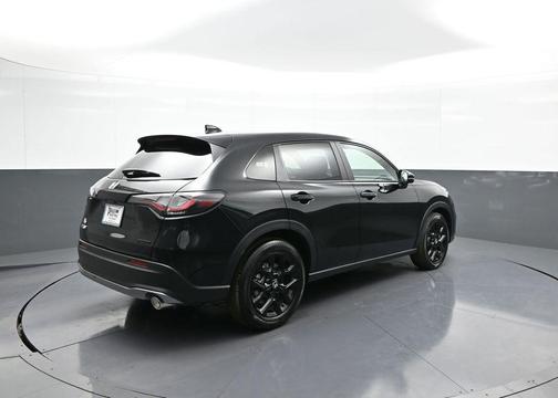 2025 Honda HR-V 2WD Sport