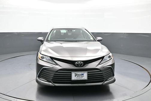 Predawn Gray Mica 2023 Toyota Camry XLE
