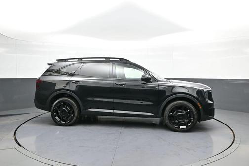 Ebony Black 2026 Kia Sorento SX