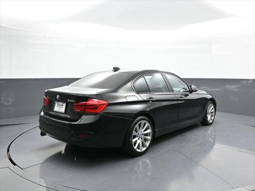 2018 BMW 320 i