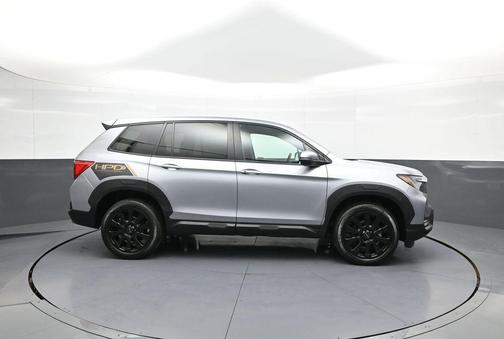 Lunar Silver Metallic 2023 Honda Passport AWD EX-L