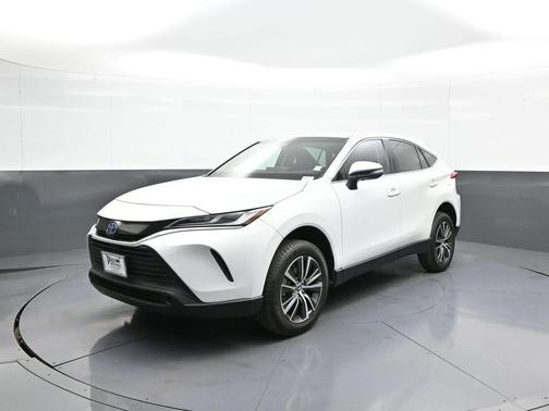 2024 Toyota Venza LE