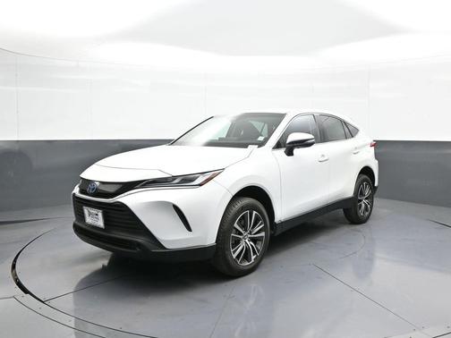 2024 Toyota Venza LE