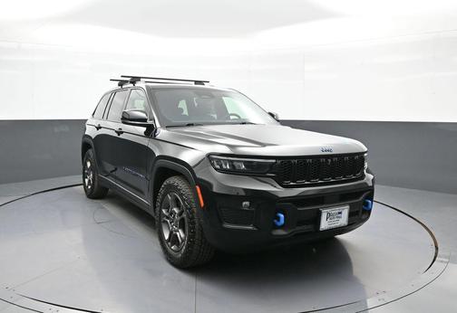 Diamond Black Crystal Pearlcoat 2024 Jeep Grand Cherokee 4xe Trailhawk Carb State Pkg
