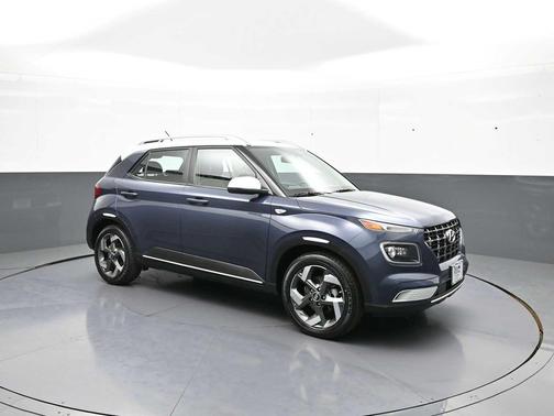 Denim w/White Roof 2024 Hyundai VENUE Limited