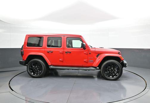 Firecracker Red Clearcoat 2022 Jeep Wrangler Unlimited 4xe Sahara