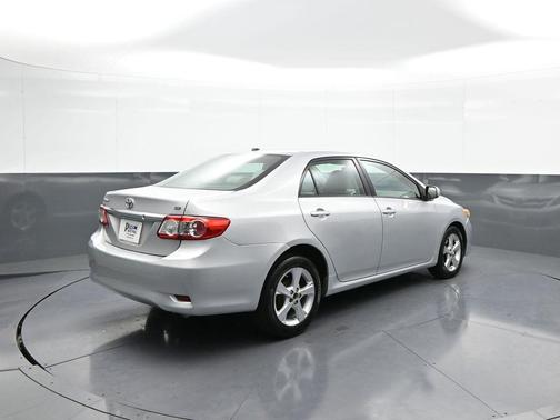 2012 Toyota Corolla LE