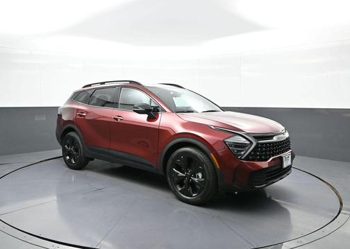 Dawning Red 2025 Kia Sportage X-Line