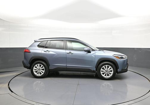 Celestite 2022 Toyota Corolla Cross LE