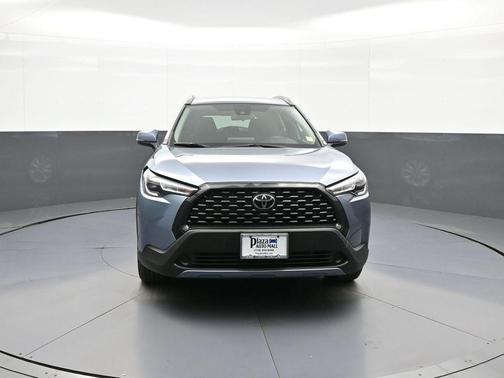 Celestite 2022 Toyota Corolla Cross LE