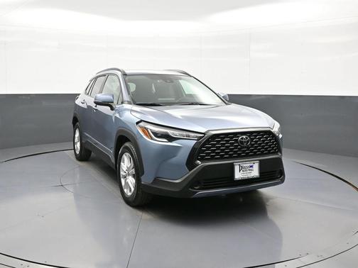 Celestite 2022 Toyota Corolla Cross LE
