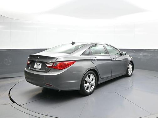 2012 Hyundai SONATA Limited