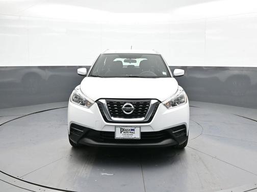 2018 Nissan Kicks SV