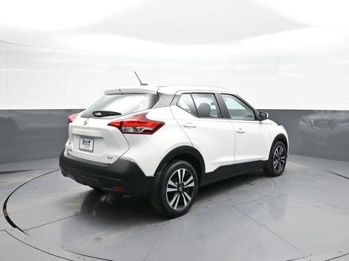 2018 Nissan Kicks SV