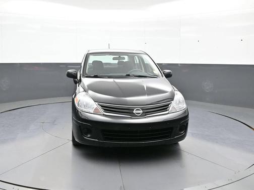 Super Black 2011 Nissan Versa 1.8 S