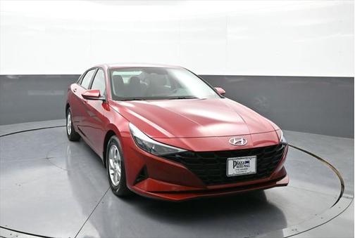 2023 Hyundai ELANTRA SE