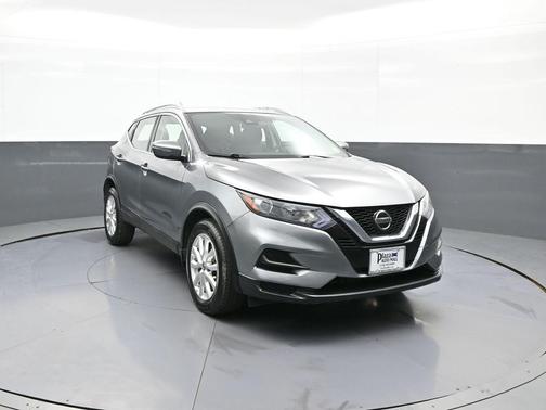 Gun Metallic 2020 Nissan Rogue Sport SV