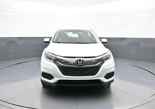 Platinum White Pearl 2022 Honda HR-V LX