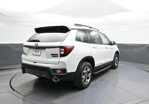 2023 Honda Passport AWD TrailSport